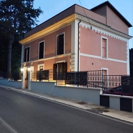 Bed and Breakfast Villino Chelidonia Subiaco Zewnętrze zdjęcie